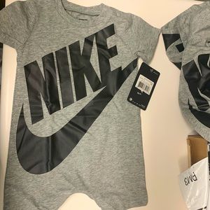 New with tags Nike baby outfit